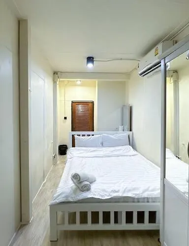 Chubbi5 Room11 *